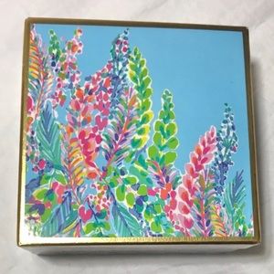 - New Lilly Pulitzer Lacquer Box with gift box